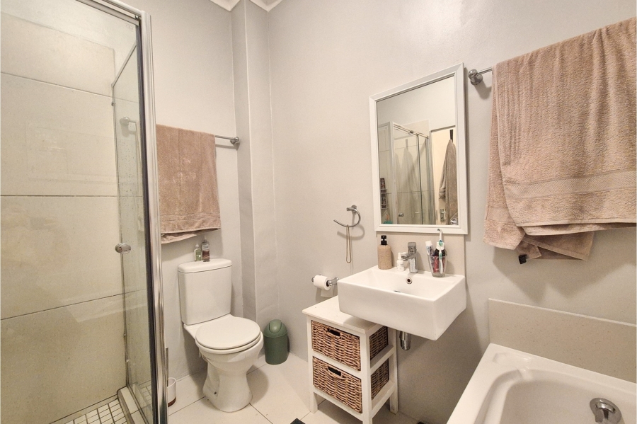 2 Bedroom Property for Sale in Rosendal Western Cape